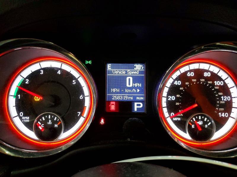 2013 DODGE DURANGO SXT — Фото 9 из 13