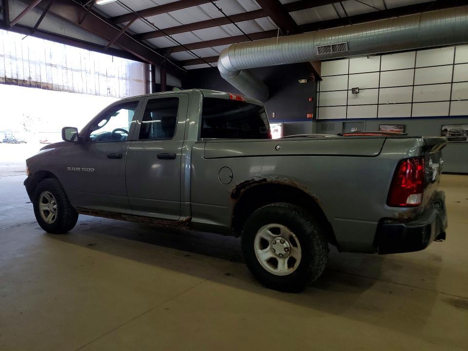 2012 DODGE RAM 1500 ST — Фото 2 из 12