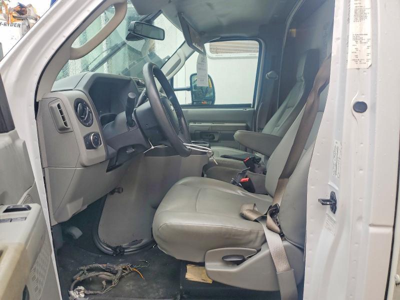 2022 FORD E-350 — Фото 7 из 13