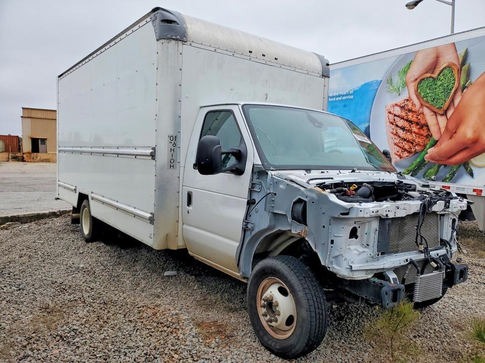 2023 FORD ECONOLINE E-350 — Фото 4 из 13