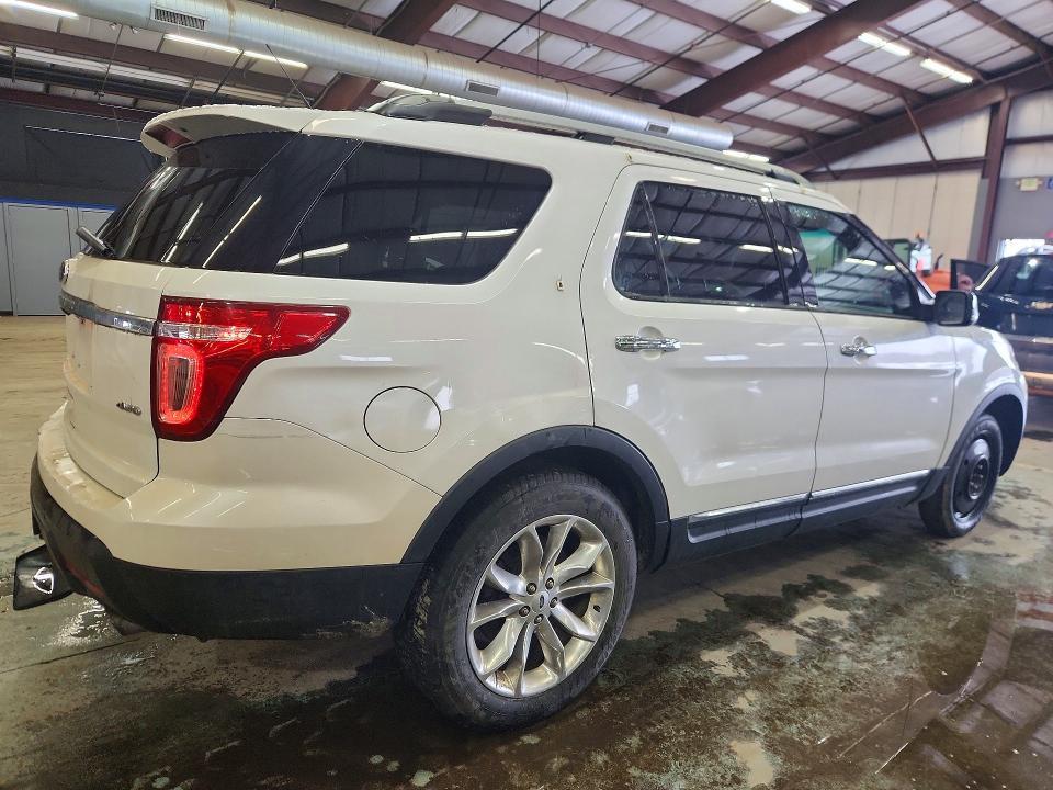 2014 FORD EXPLORER XLT — Фото 3 из 13