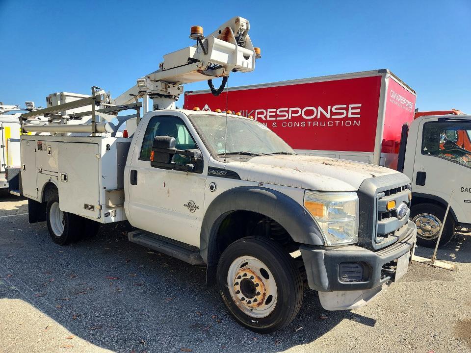 1FDUF4GT5EEA94440 2014 FORD F450 photo no. 4
