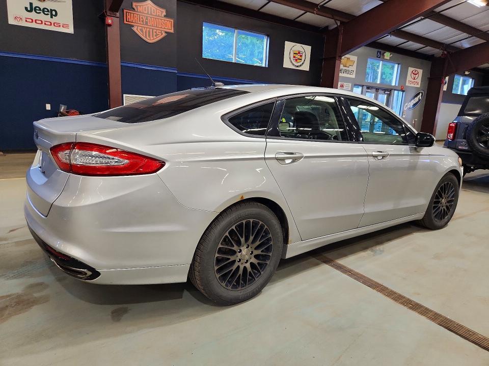 2014 FORD FUSION SE — Фото 3 из 12