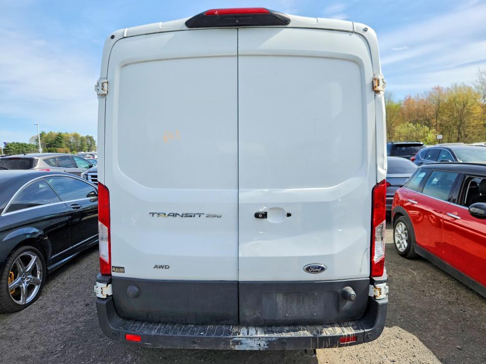 2020 FORD TRANSIT T-250 — Фото 6 из 13