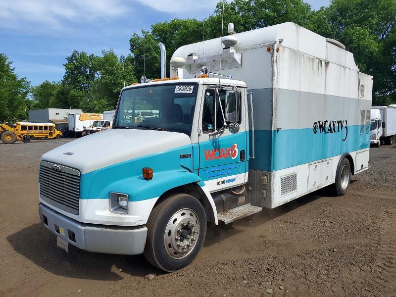 2001 FREIGHTLINER MEDIUM CONVENTIONAL FL60 — Фото 2 из 10