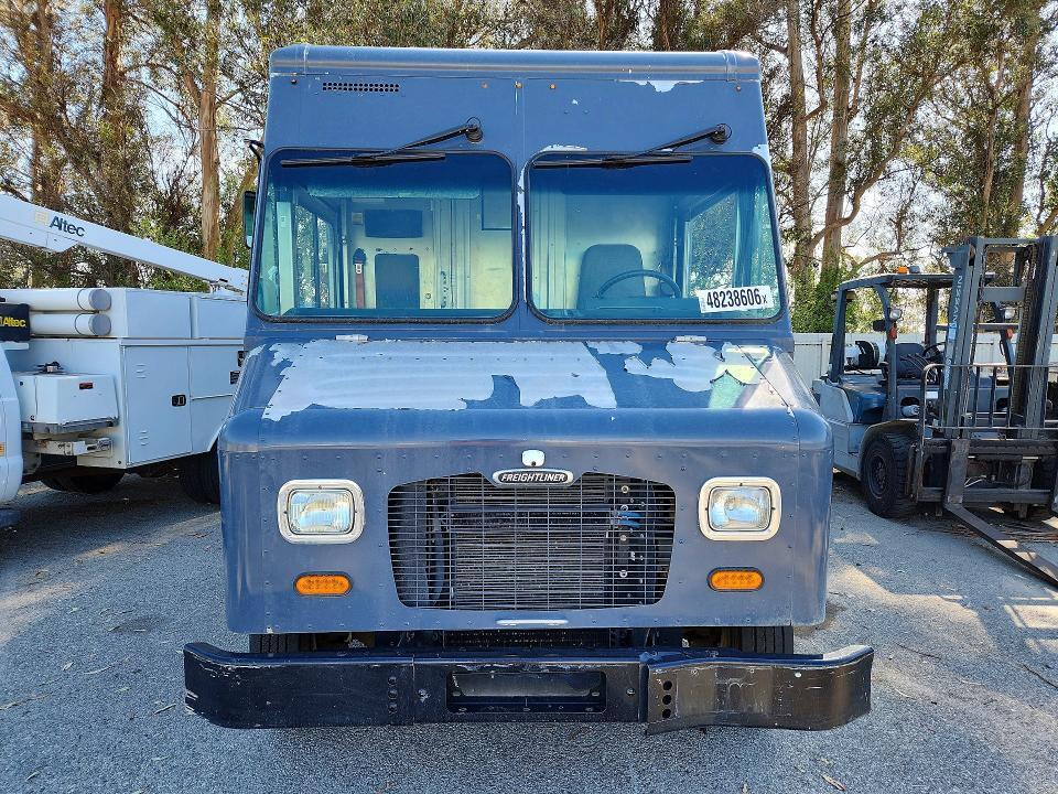 4UZAC2EA1LCLZ7063 2020 FREIGHTLINER CHASSIS photo no. 5