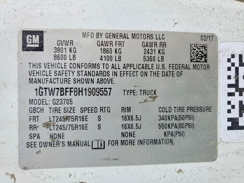 2017 GMC SAVANA G2500 — Фото 13 из 13