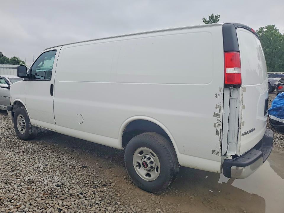 2022 GMC SAVANA 2500 CARGO DELIVERY VAN — Фото 2 из 13