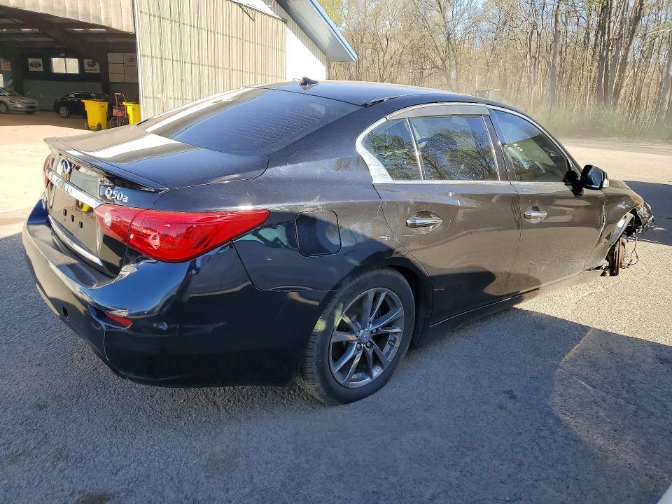 2015 INFINITI Q50 BASE — Фото 3 из 13
