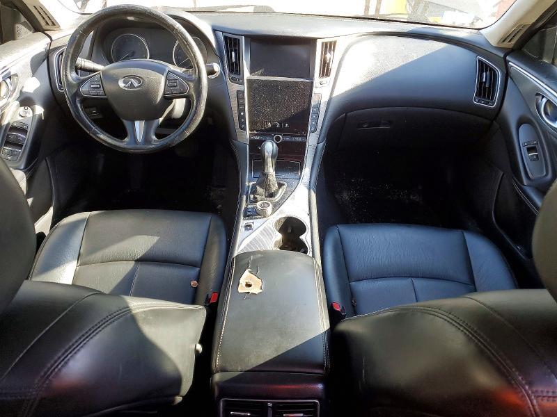 2015 INFINITI Q50 BASE — Фото 8 из 13