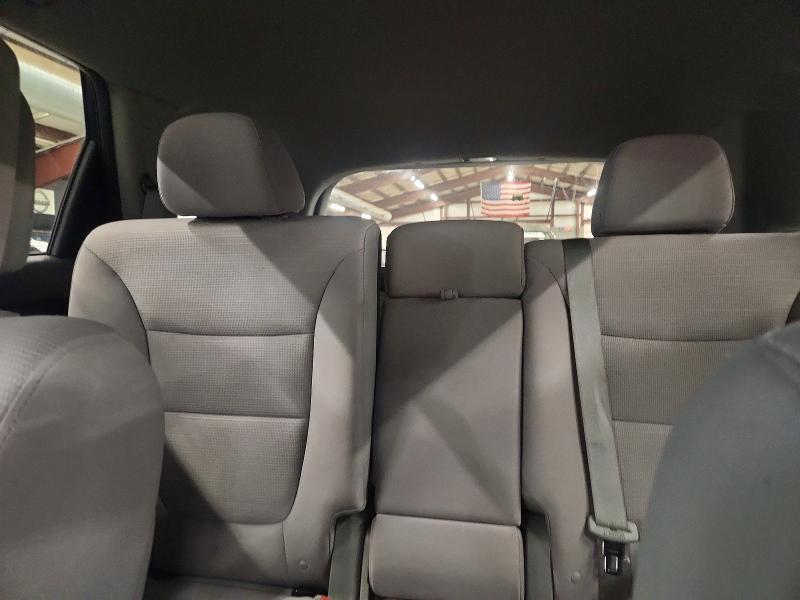 2014 KIA SORENTO LX — Фото 10 из 13