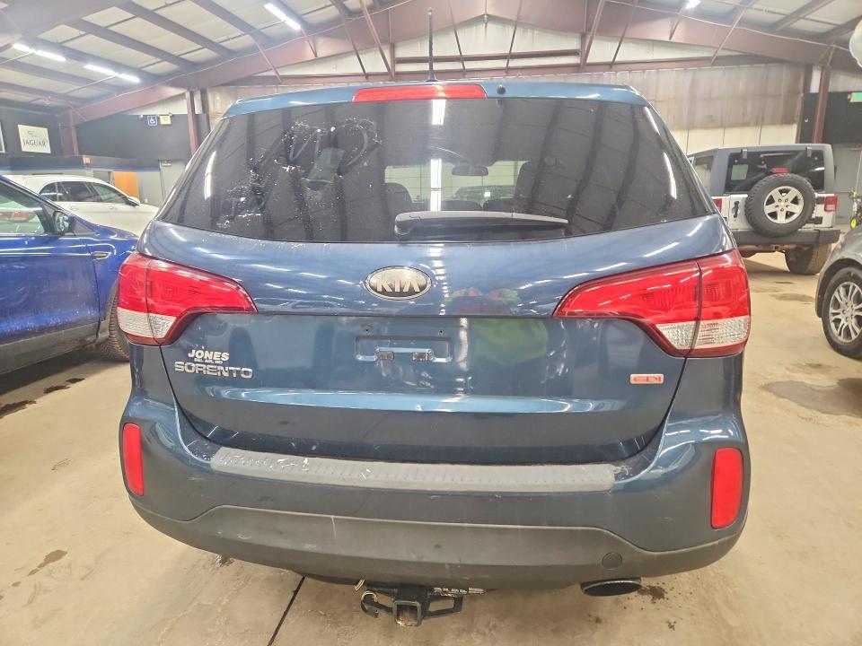 2014 KIA SORENTO LX — Фото 6 из 13