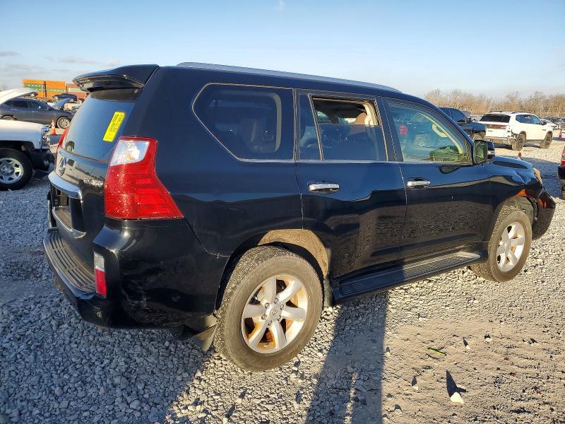 2011 LEXUS GX 460 — Фото 3 из 12