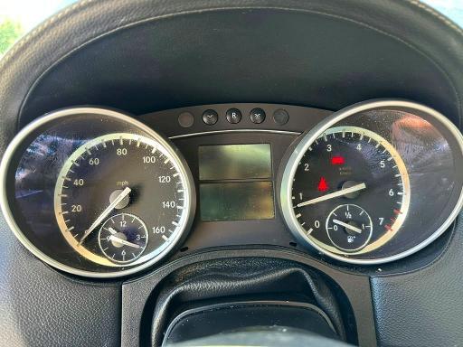 2012 MERCEDES-BENZ GL 450 4MATIC — Фото 8 из 10