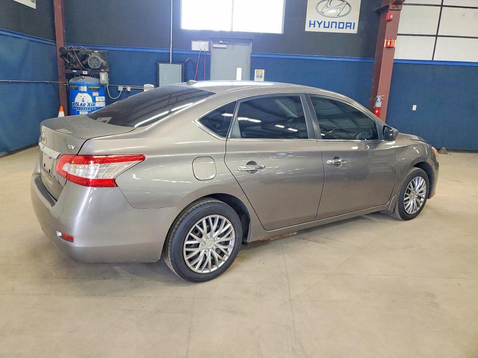 2015 NISSAN SENTRA SV — Фото 3 из 12