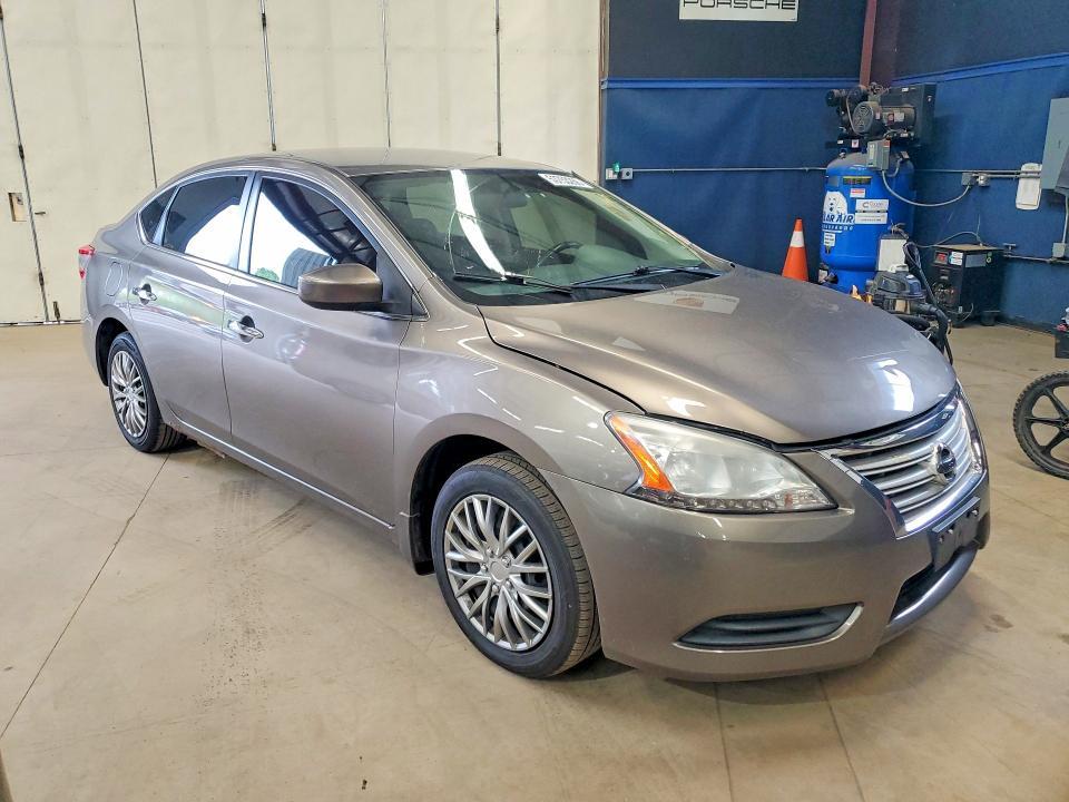 2015 NISSAN SENTRA SV — Фото 4 из 12