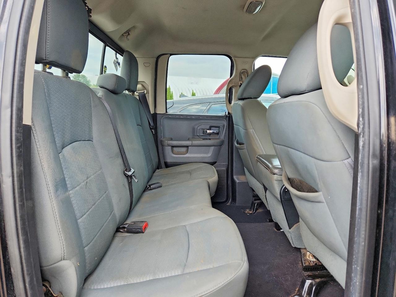 2013 RAM 1500 SLT — Фото 10 из 13