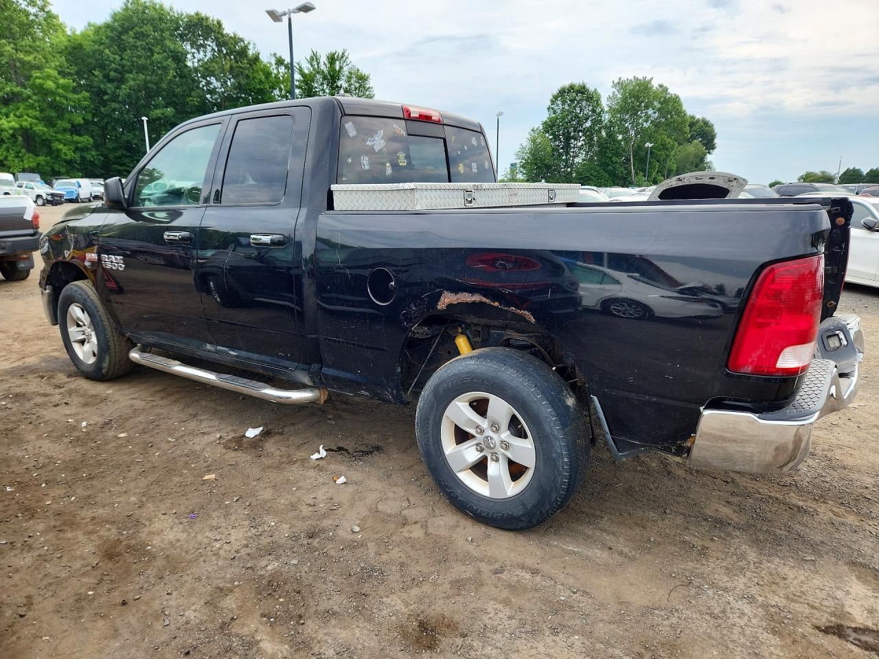 2013 RAM 1500 SLT — Фото 2 из 13