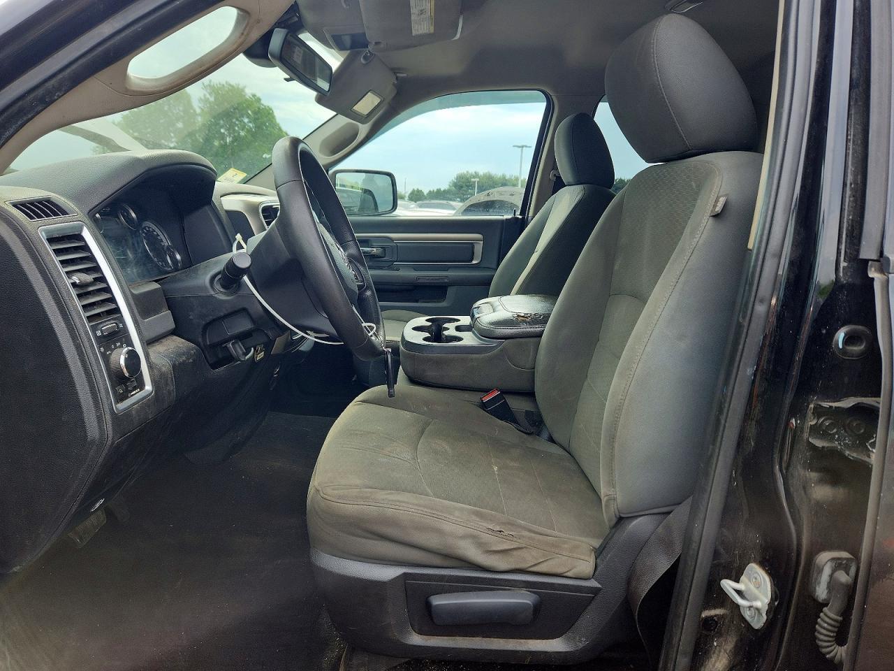2013 RAM 1500 SLT — Фото 7 из 13