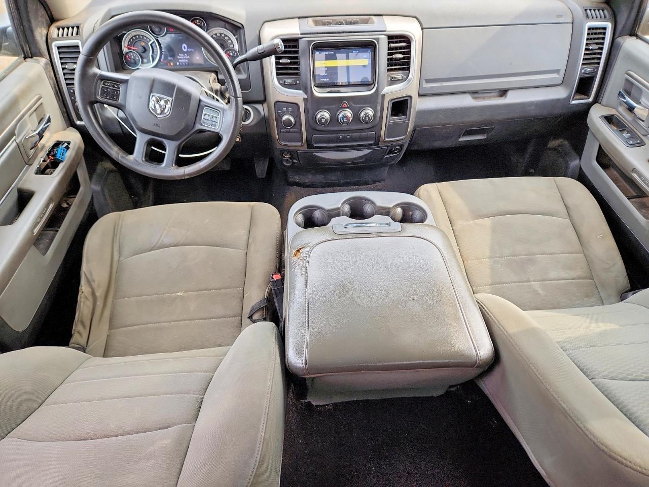 2013 RAM 1500 SLT — Фото 8 из 13