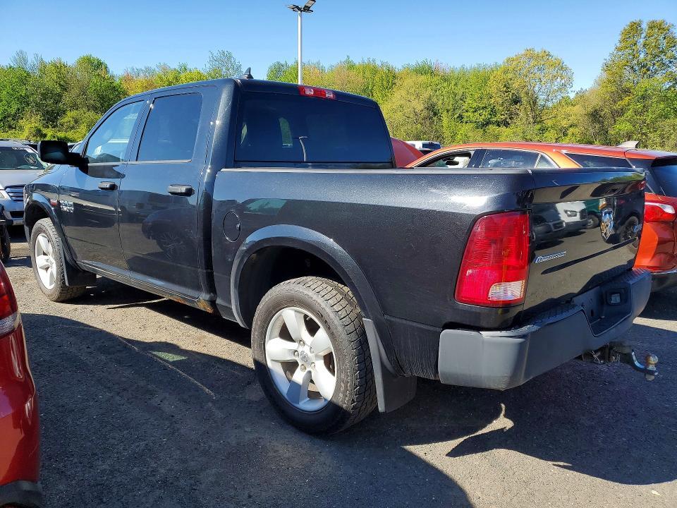 2015 RAM 1500 SLT — Фото 2 из 12