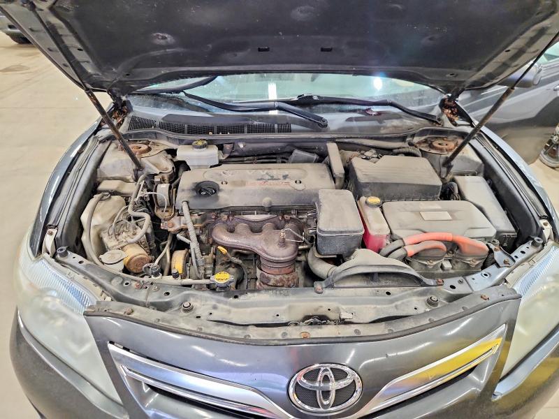 2011 TOYOTA CAMRY HYBRID — Фото 11 из 12