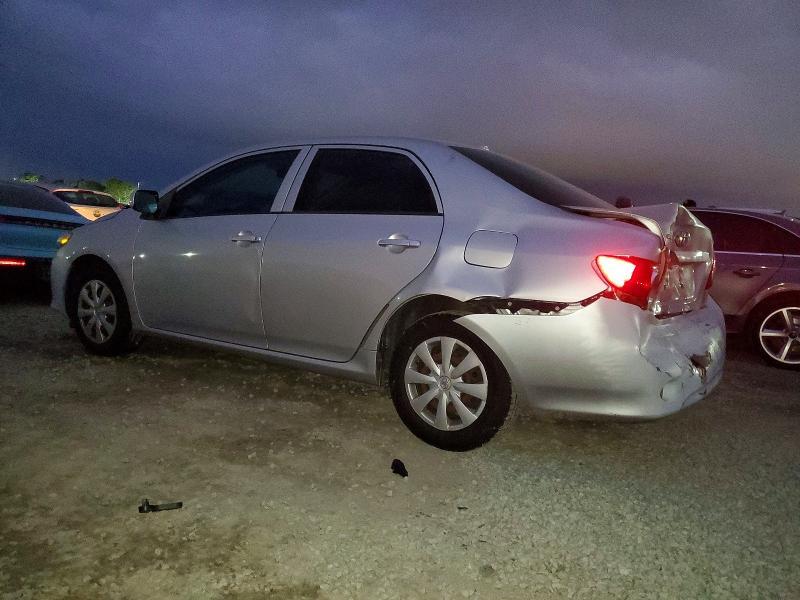 2010 TOYOTA COROLLA BASE — Фото 2 из 12
