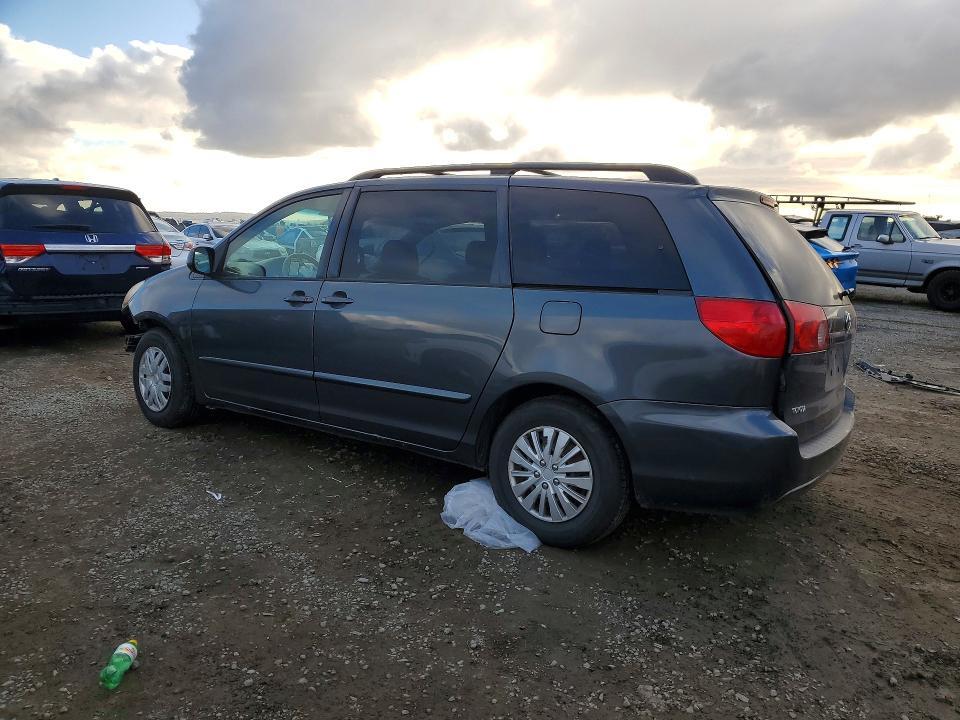 2007 TOYOTA SIENNA CE — Фото 2 из 14