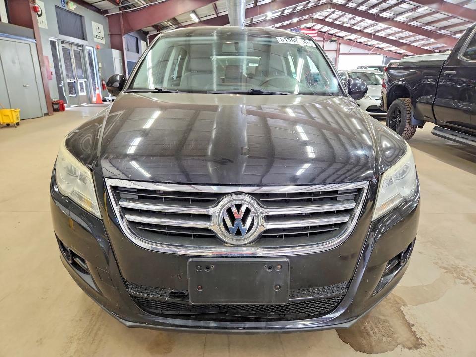 2010 VOLKSWAGEN TIGUAN SE — Фото 5 из 13