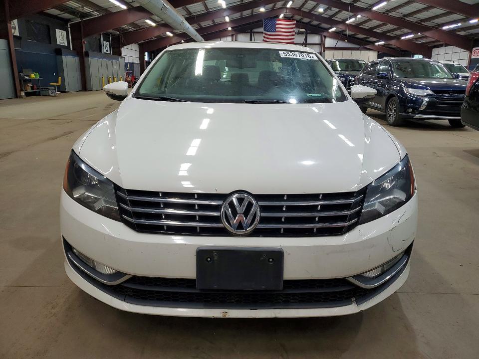 2012 VOLKSWAGEN PASSAT SEL — Фото 5 из 12