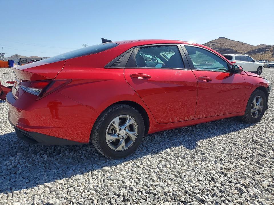 2021 HYUNDAI ELANTRA SE — Фото 3 из 13