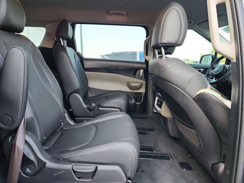 2026 KIA CARNIVAL EX — Фото 11 из 13