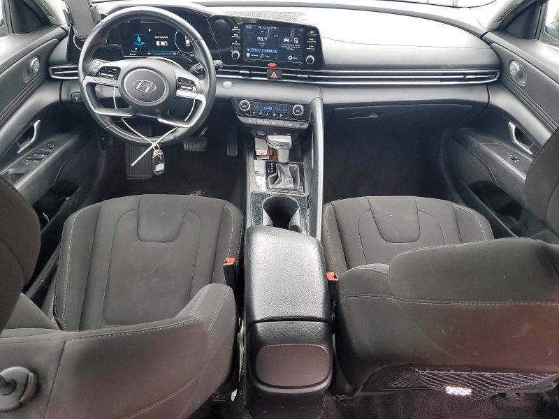 2021 HYUNDAI ELANTRA SEL — Фото 8 из 12