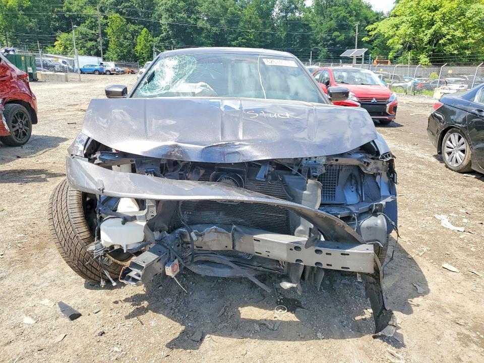 2021 DODGE CHARGER SXT AWD — Фото 5 из 12
