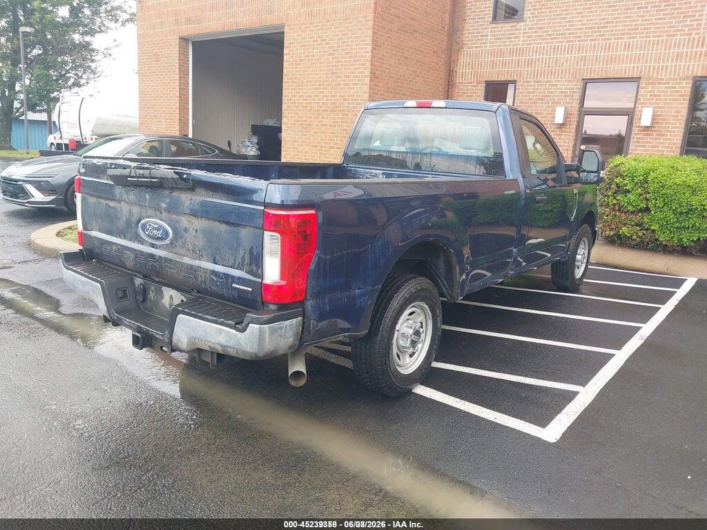 1FTBF2A69JEC83766 2018 FORD F-250 photo no. 4