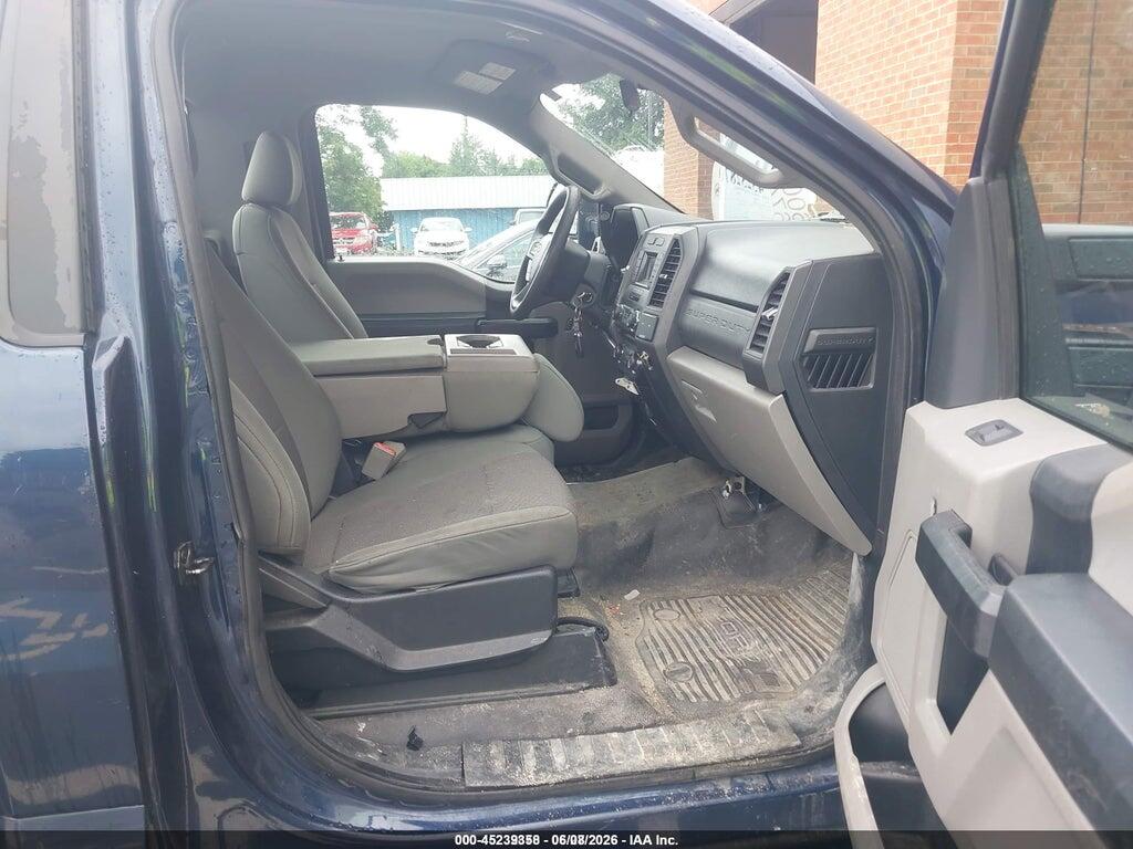 1FTBF2A69JEC83766 2018 FORD F-250 photo no. 5