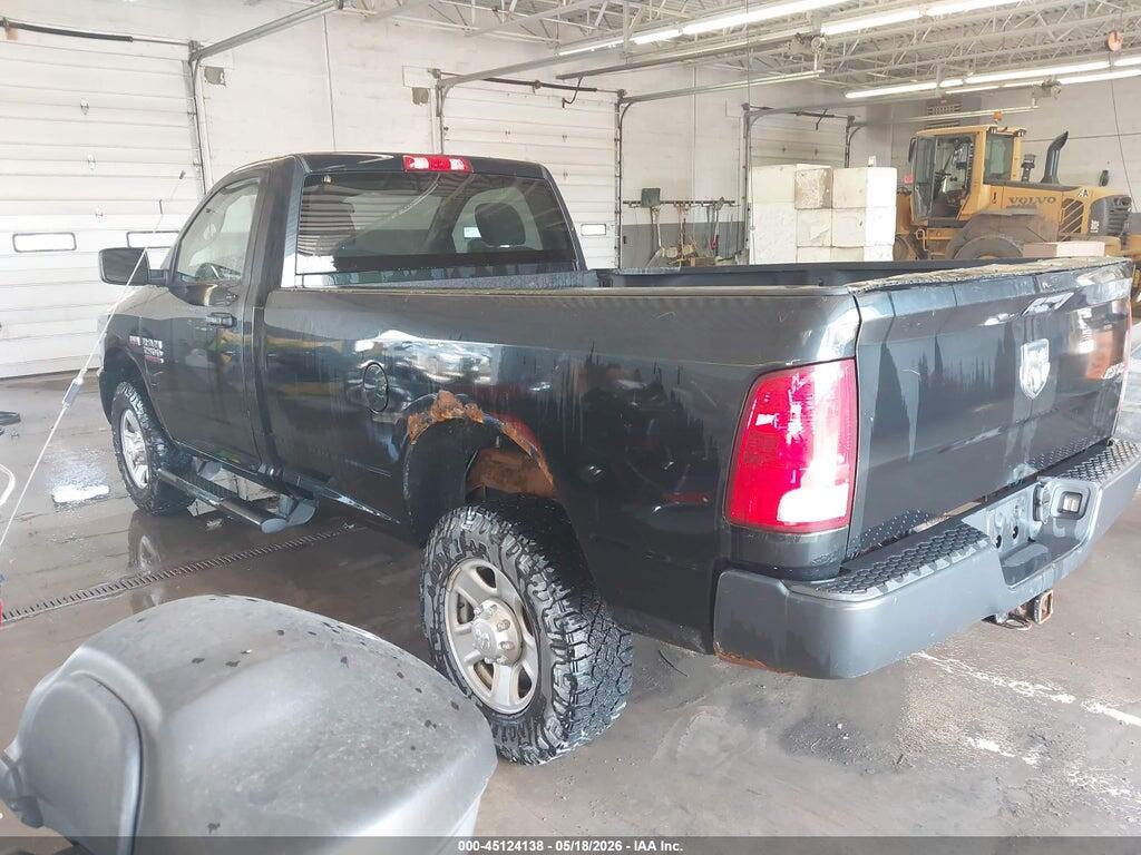 3C6LR5AT9JG343659 2018 RAM 2500 photo no. 3