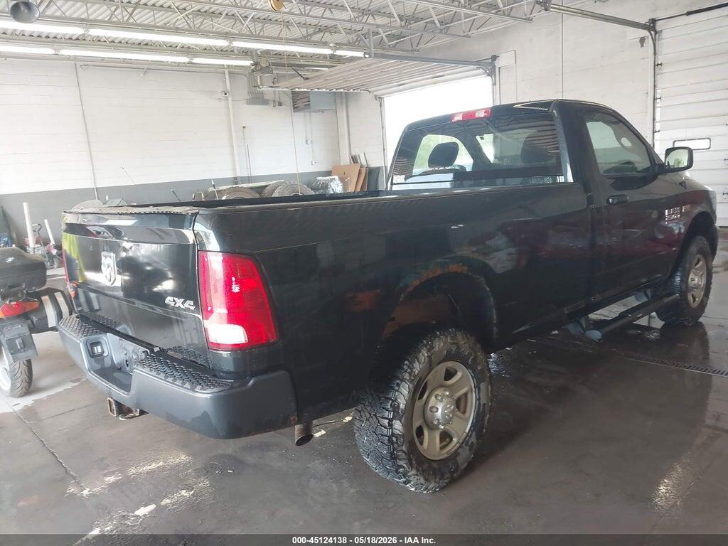 3C6LR5AT9JG343659 2018 RAM 2500 photo no. 4
