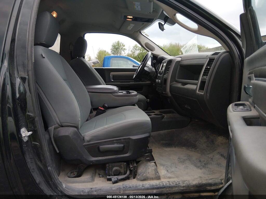 3C6LR5AT9JG343659 2018 RAM 2500 photo no. 5