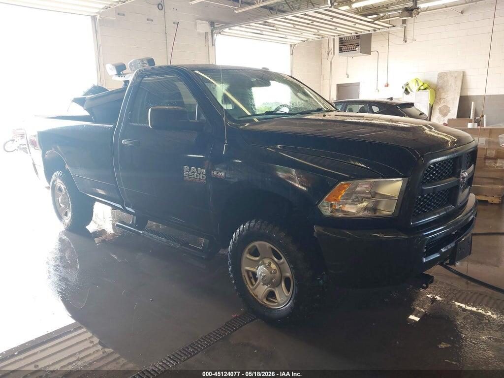 3C6LR5AT3JG363597 2018 RAM 2500 photo no. 1