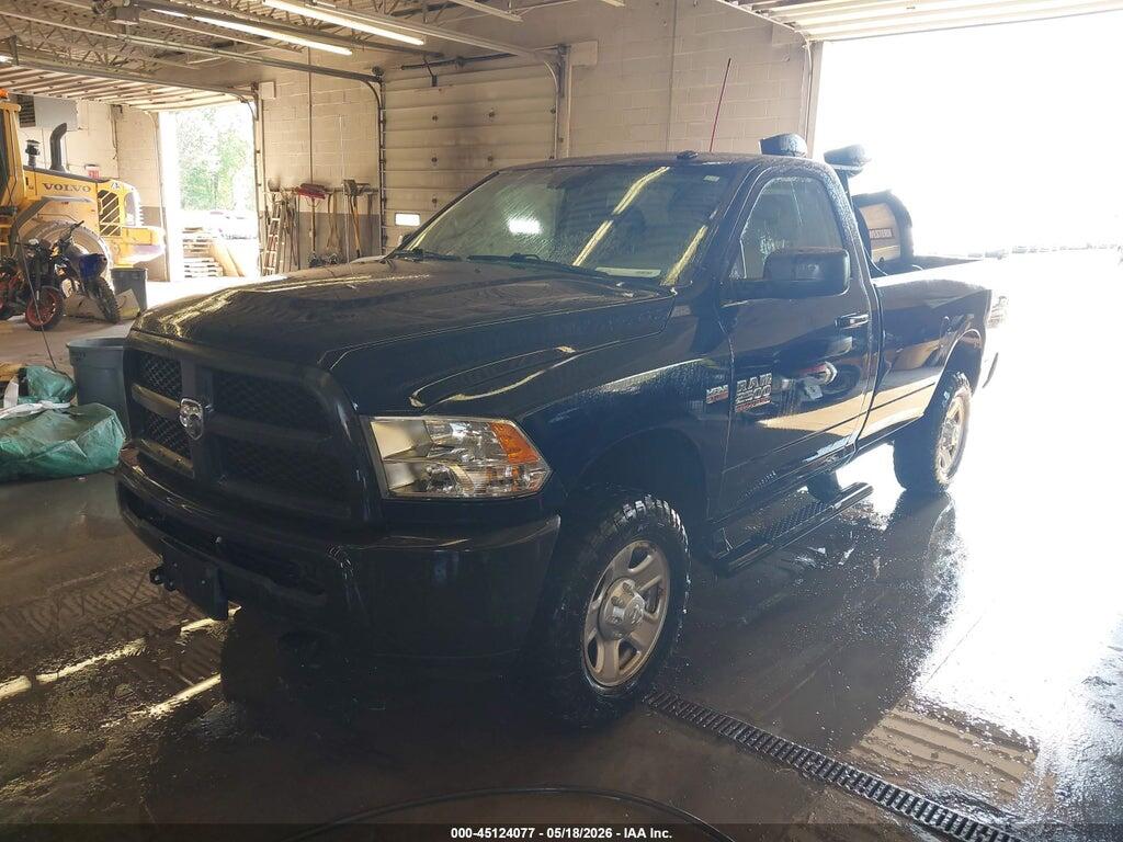 3C6LR5AT3JG363597 2018 RAM 2500 photo no. 2