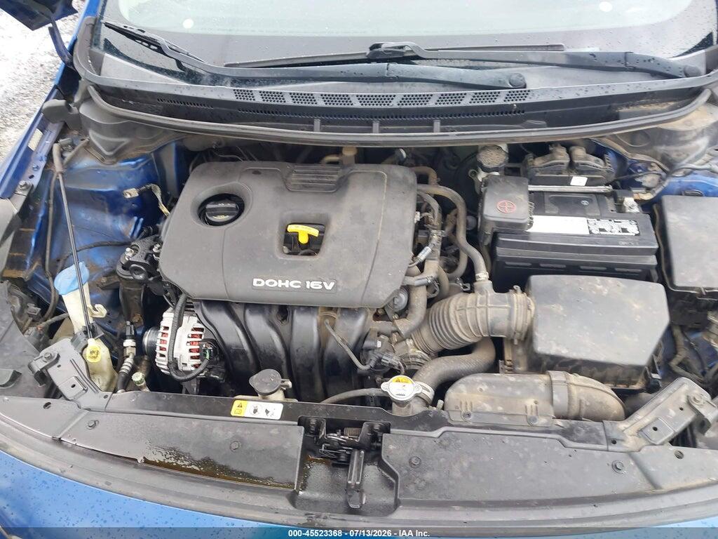 3KPFK4A72HE009809 2017 KIA FORTE photo no. 10