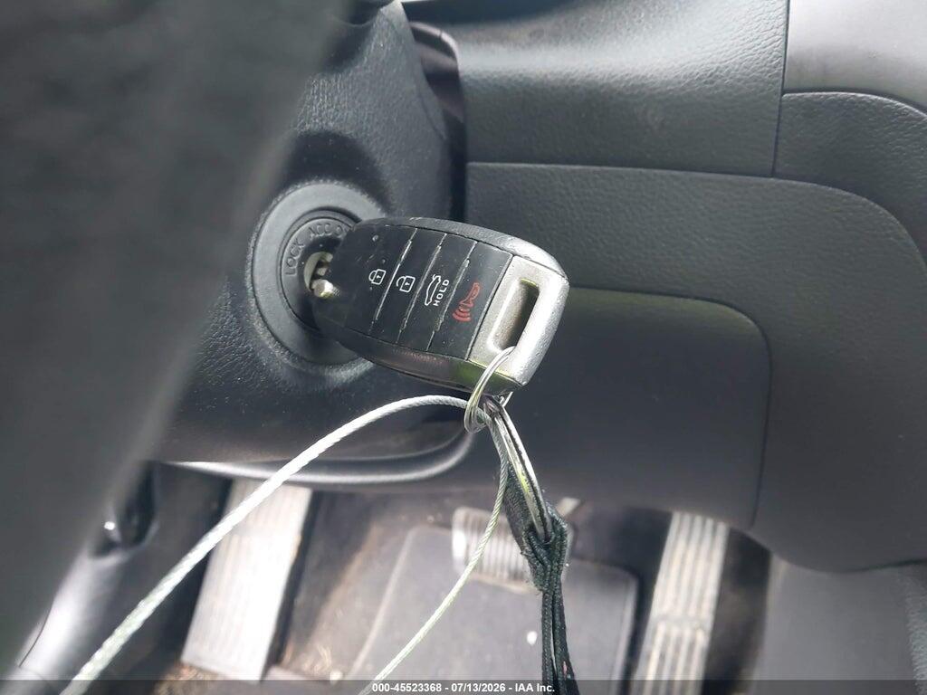 3KPFK4A72HE009809 2017 KIA FORTE photo no. 11