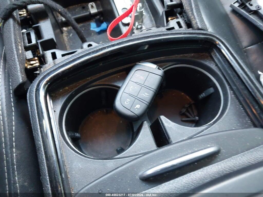 2C3CCABG8GH175840 2016 CHRYSLER 300 photo no. 11