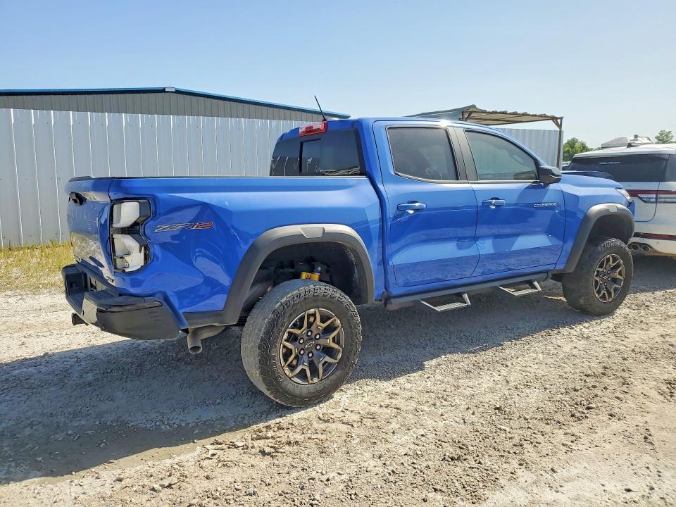 2025 CHEVROLET COLORADO ZR2 — Фото 3 из 12