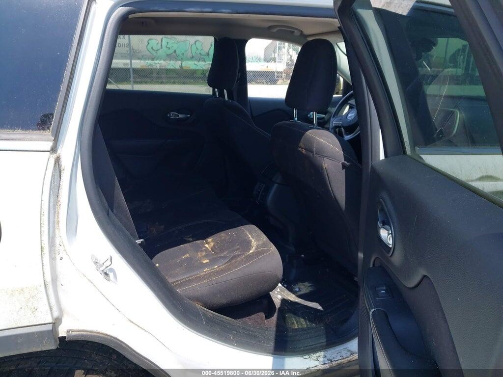 1C4PJMCB0GW266898 2016 JEEP CHEROKEE photo no. 8