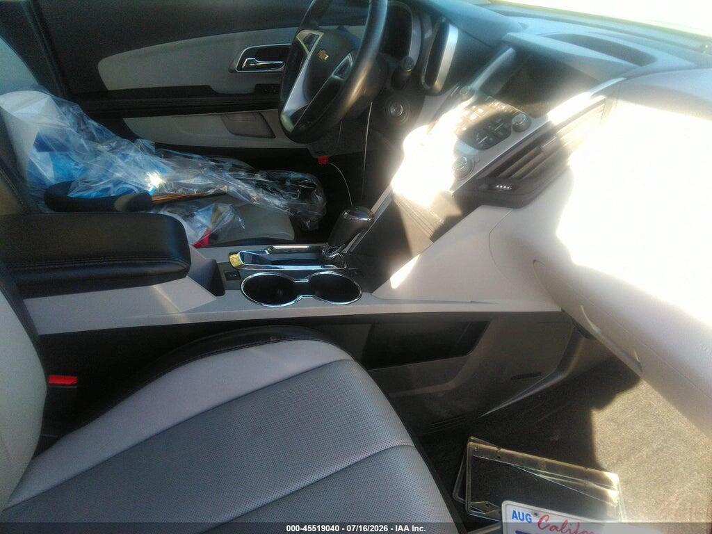 2GNFLGEK8H6341872 2017 CHEVROLET EQUINOX photo no. 5