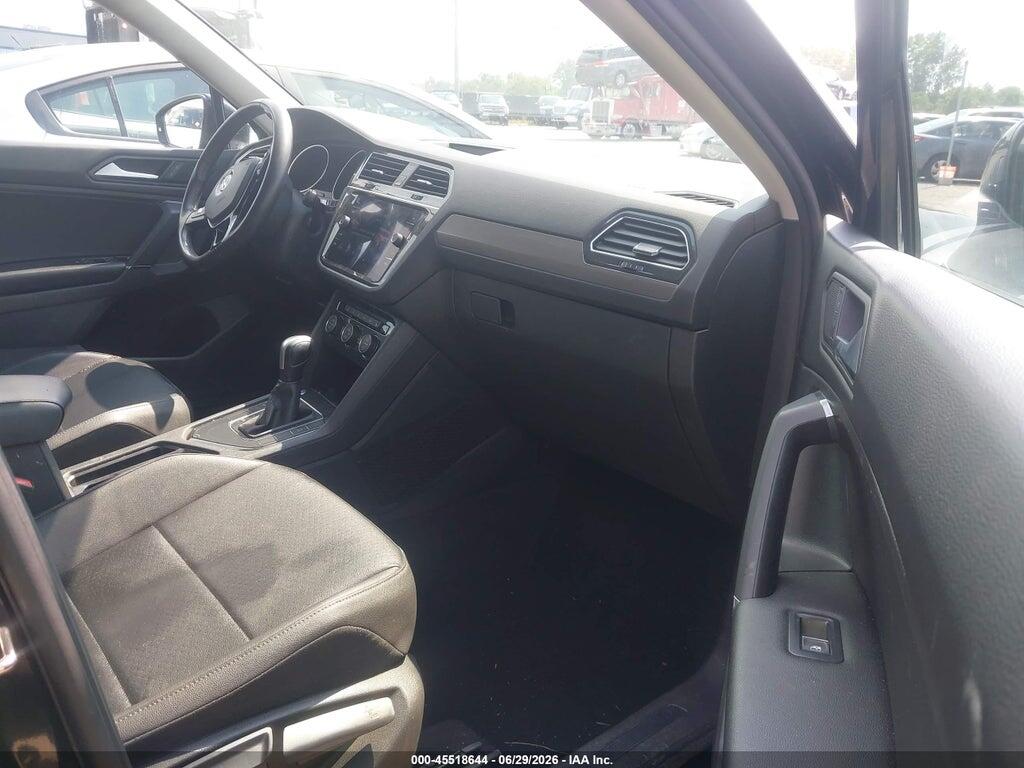 3VV3B7AX4LM074259 2020 VOLKSWAGEN TIGUAN photo no. 5