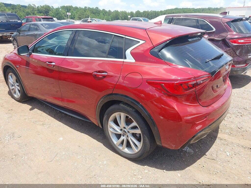 SJKCH5CP0HA033000 2017 INFINITI QX30 photo no. 3