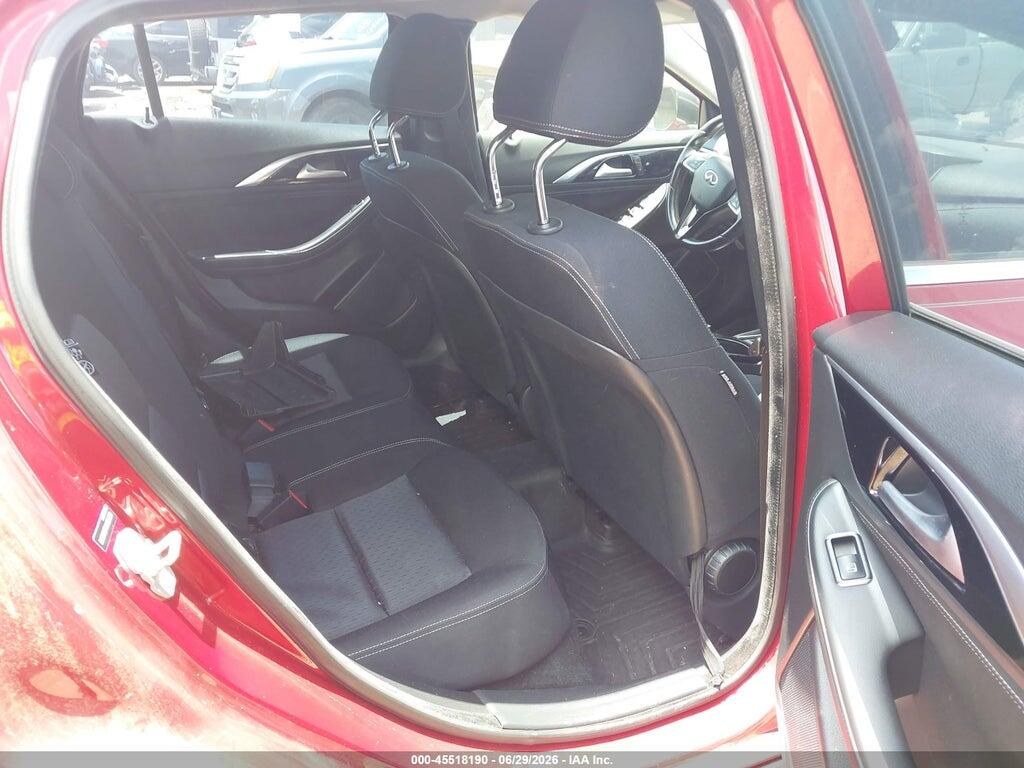 SJKCH5CP0HA033000 2017 INFINITI QX30 photo no. 8